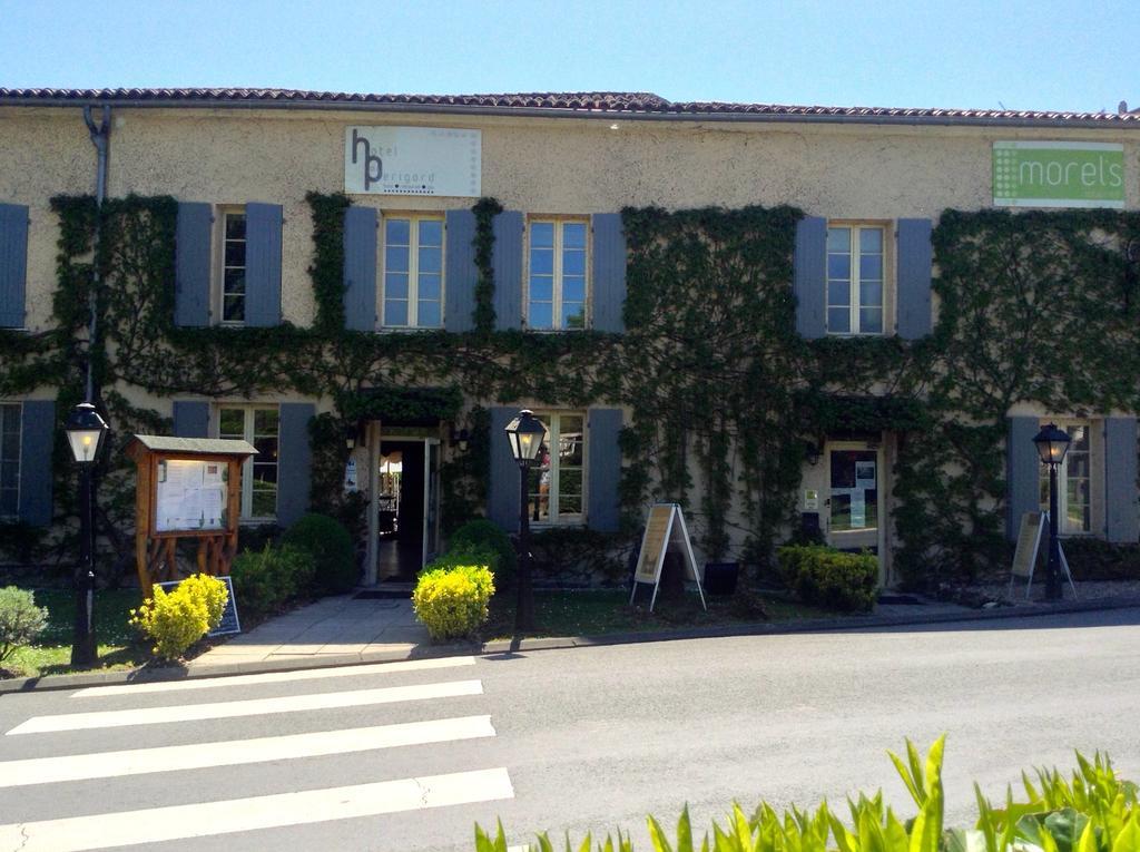 L'Hotel Du Perigord อูเบแทร์-ซัวร์-ดรอนน์ ภายนอก รูปภาพ